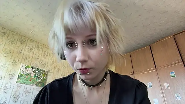 FatimahFroman's Live XXX Chat