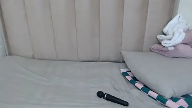 CuteHoney92n Live XXX chat