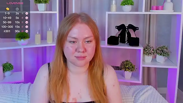 AlexaaBee's Webcam Show
