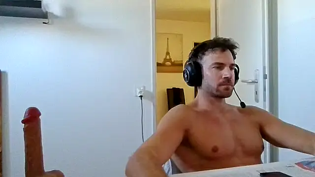 Chat XXX en directo de alpha-hunk