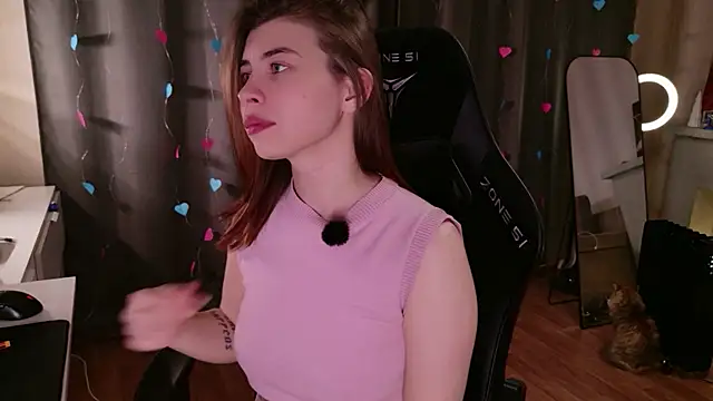 inside_tori: онлайн-секс-чат