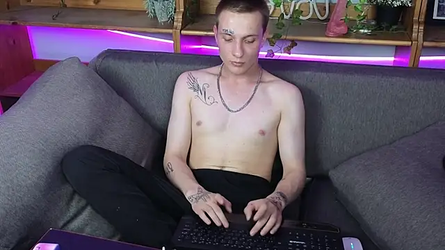 Dreamkai's Webcam Show
