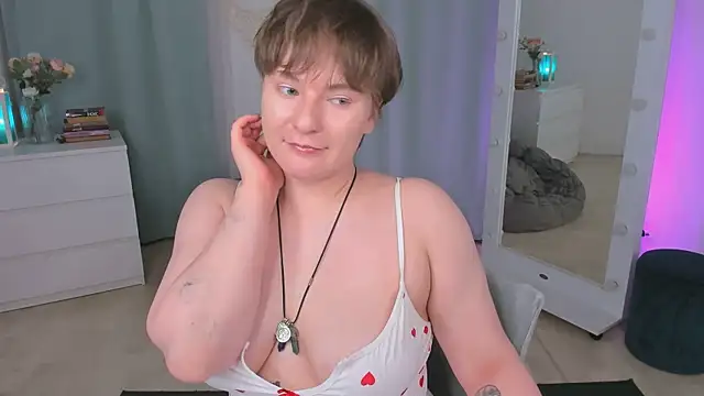 Živý XXX chat MelittaStorrie