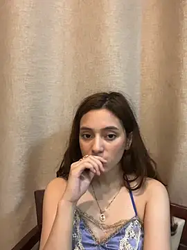 Lilywant Chat XXX in diretta
