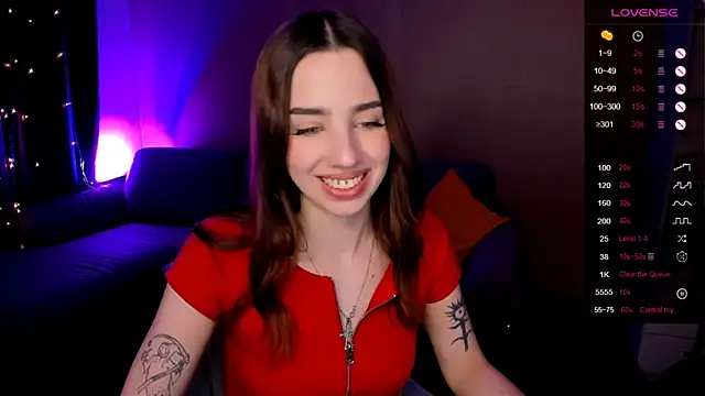 CharliGrace_ élő XXX-chatje