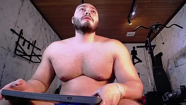 Show modela Darius_Wolfe na web-kameri