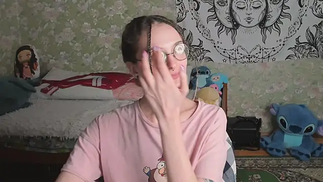 Czat XXX na żywo – Cutie_Adelia