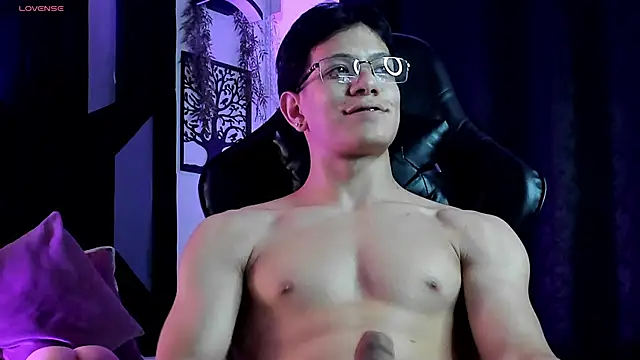 TonyPetrovjs Live XXX-Chat