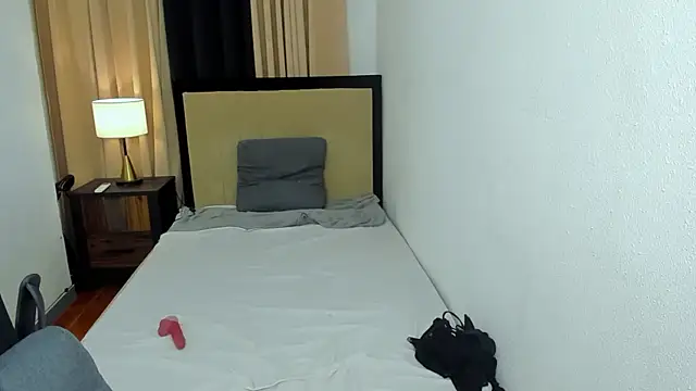 savanna_flair Pertunjukan Webcam