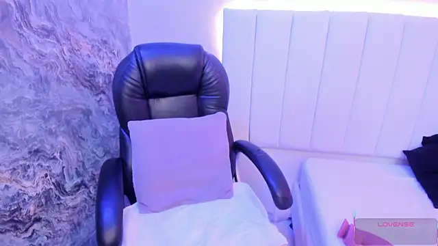 Chat XXX en directo de MHONIKBELUCCI
