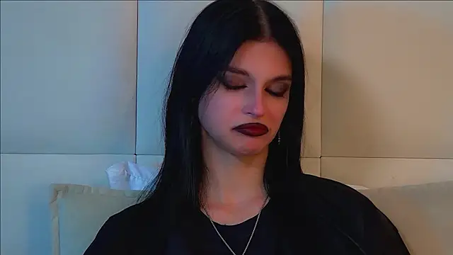 BeverlyMost: απευθείας συνομιλία ΧΧΧ