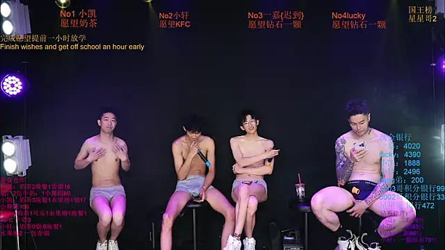 Zouzouboy-001 Chat XXX in diretta