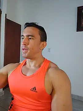 Show modela jhay-crux na web-kameri