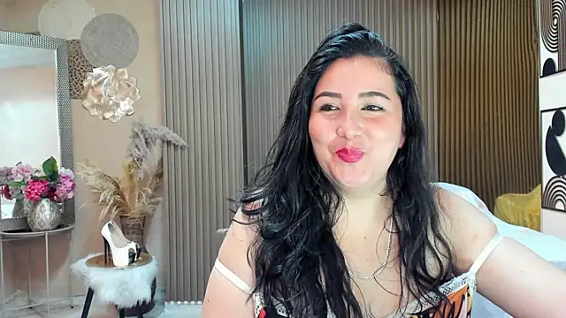BBWLuxuryMuse: онлайн-секс-чат