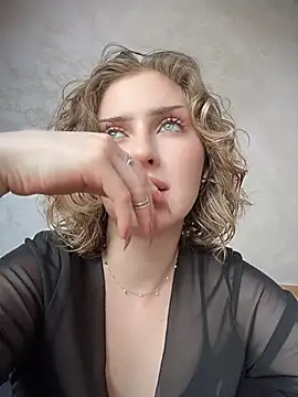 KellyKeler Adlı Modelin Canlı XXX Sohbeti