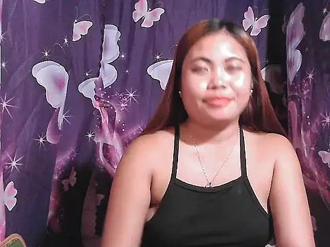Hot_Samantha4u élő XXX-chatje