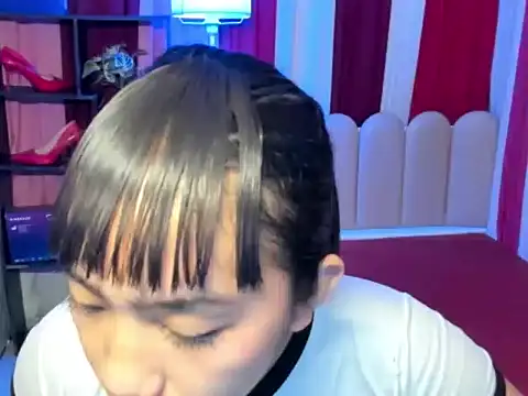 Urasianalodia Pertunjukan Webcam