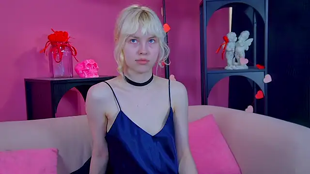 HannahHollis' Live XXX Chat