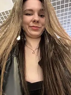 Ttixmila Live XXX-Chat