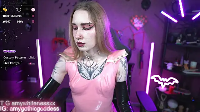 XXX chat uživo modela amywhitenessxx