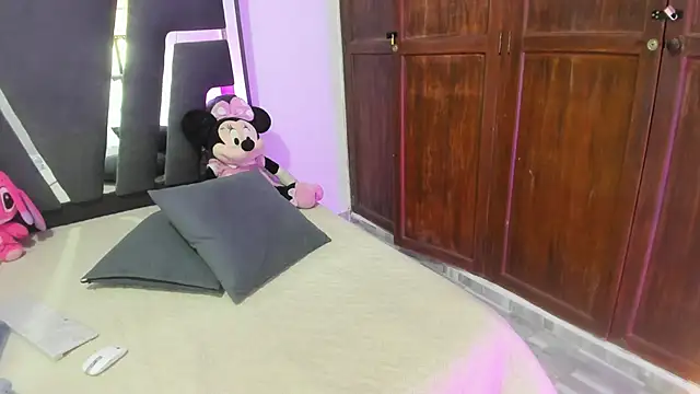 Natasha028_'s Live XXX Chat
