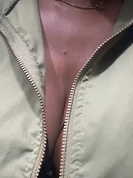Millie246's Live XXX Chat