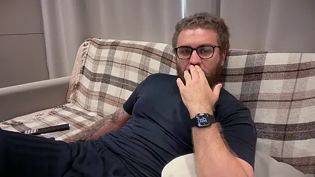 Bear_bear_'s Webcam Show