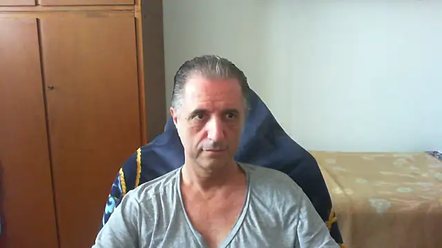 lliuk70mi's Webcam Show