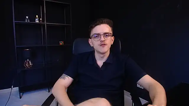 FelixStarkk Chat XXX live