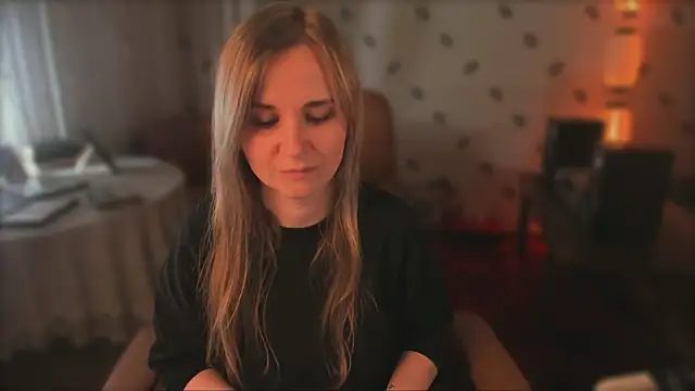 Онлайн чат XXX MiaSparkes