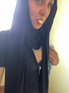 Živý XXX chat FlexibleDoll_