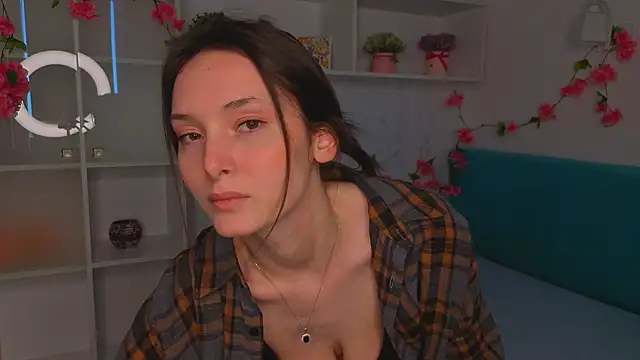 JoniBreznak webcam show