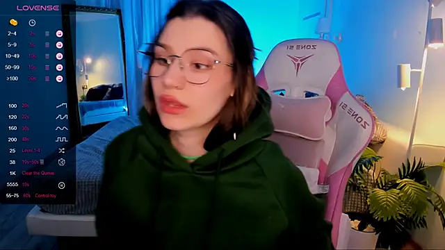 Chat XXX en directo de LinaBlossom_