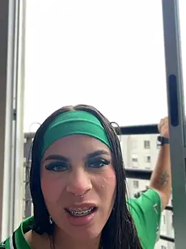 Czat XXX na żywo – Eveliin__