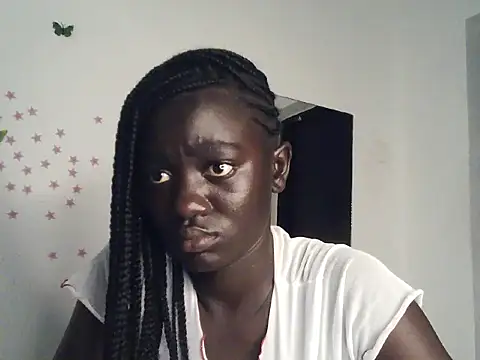 دردشة Blackdiva_254 الجنسية المباشرة