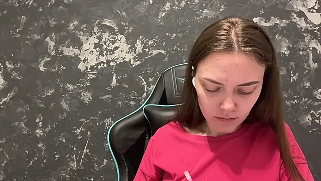 XXX chat uživo modela AndreeMerryman