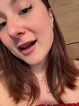 Dina_Tease élő XXX-chatje