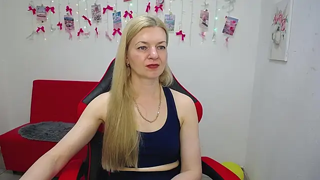 MelissaTyler's Live XXX Chat