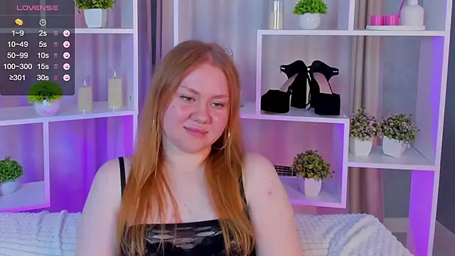 AlexaaBee Webcam Show