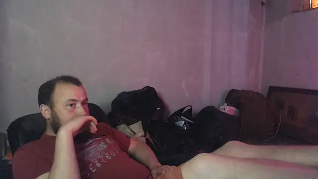 BIG-COCK-OMG 网络视讯表演