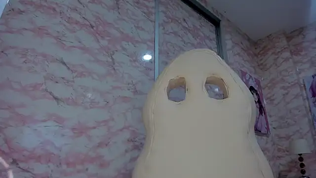 sexy__skinny4u's Live XXX Chat