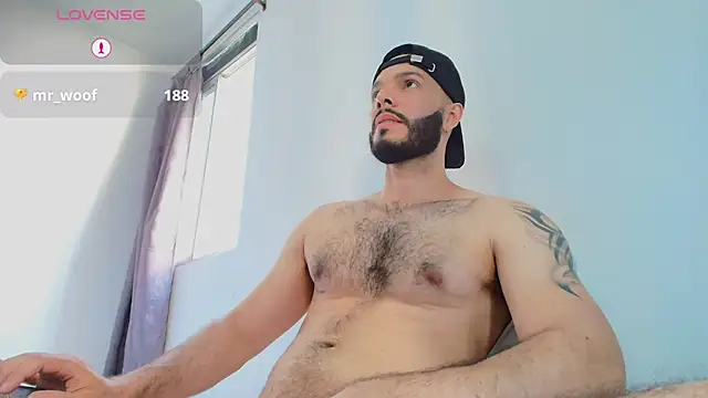 tommel_bailey's Live XXX Chat