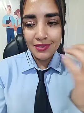 MAYE__13's Live XXX Chat