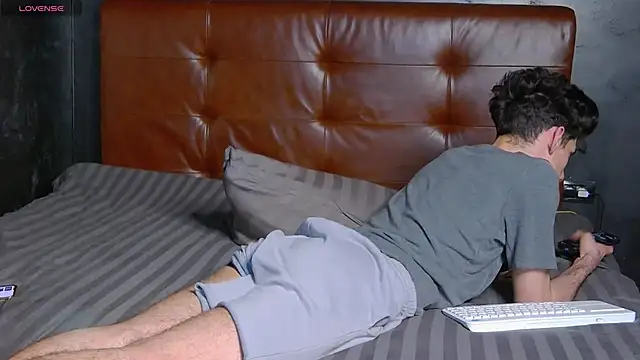 DanielCrush1 라이브 XXX 채팅