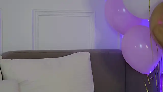 MeganStrane Chat XXX live