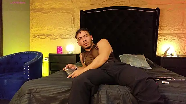 OliverWyse webkamerás műsora