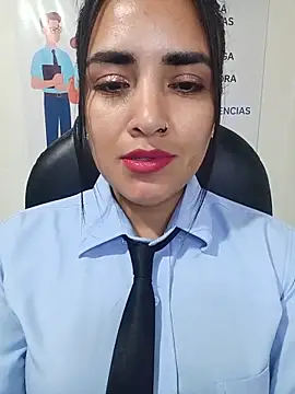 MAYE__13 Webcam show