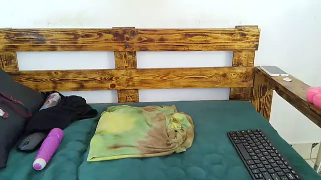 sweetronette webcam show