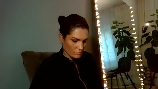 Ms-Lust1-'s Live XXX Chat