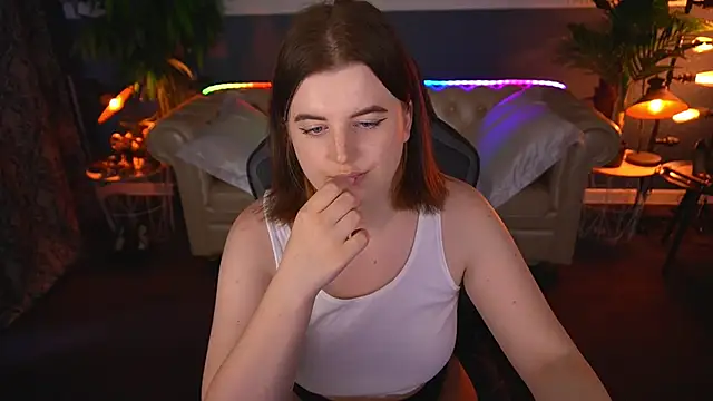 KristiFoxy's Live XXX Chat